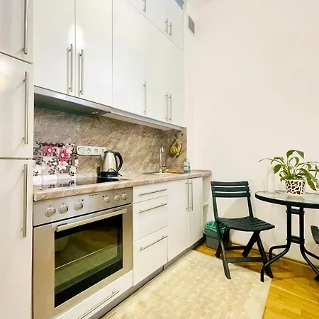 Apartment Centar Emirates *